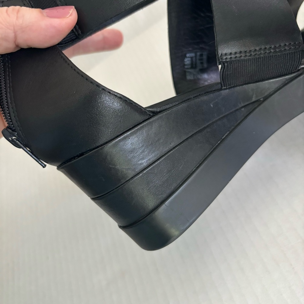 Ecco Elevate Black Leather Platform Wedge Sandal Wide Strap Size‎ 37EU, 6US - Picture 12 of 16